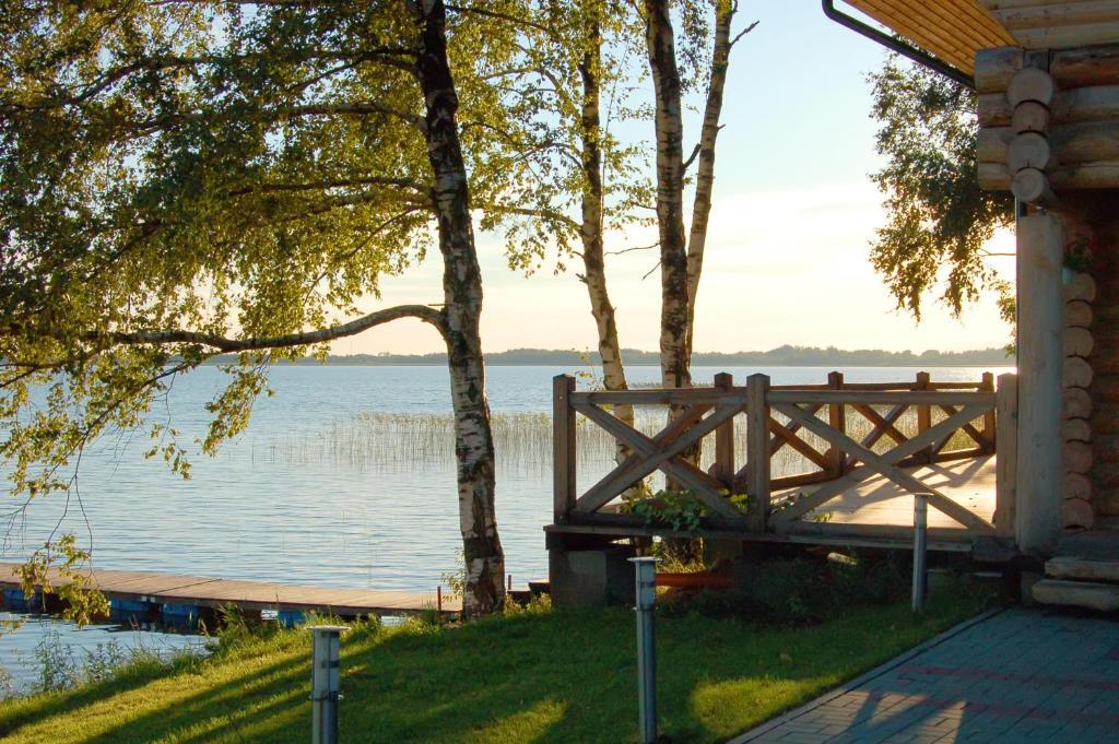 Holiday Complex Cirmas Ezerkrasts Ludza Exterior foto