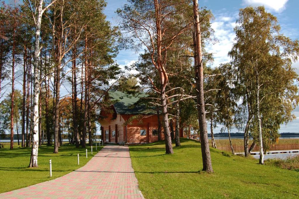 Holiday Complex Cirmas Ezerkrasts Ludza Exterior foto