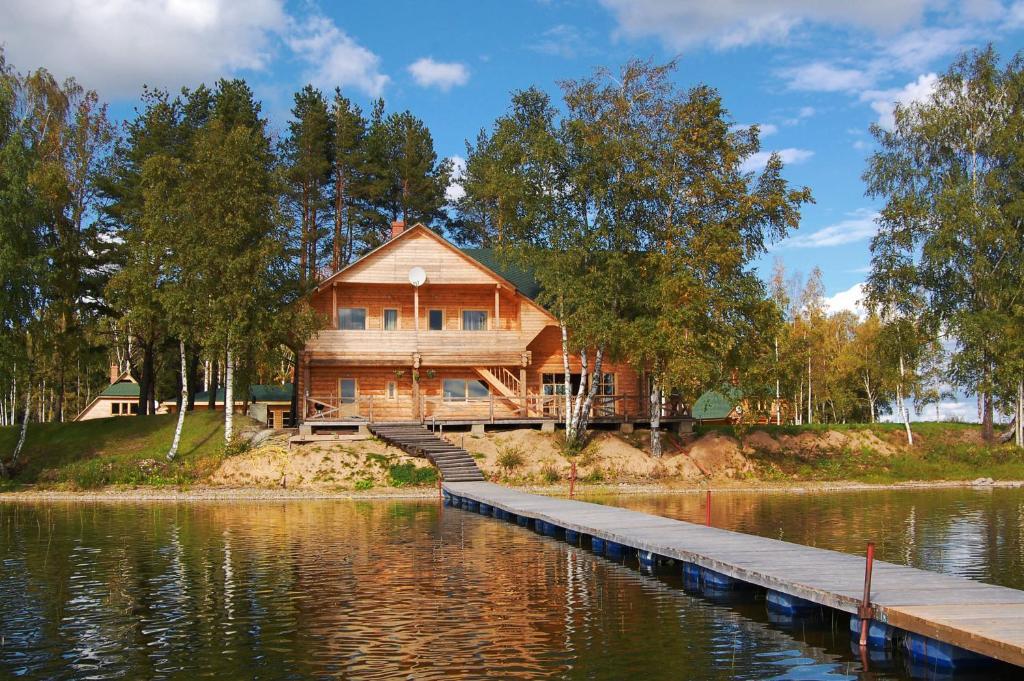 Holiday Complex Cirmas Ezerkrasts Ludza Exterior foto